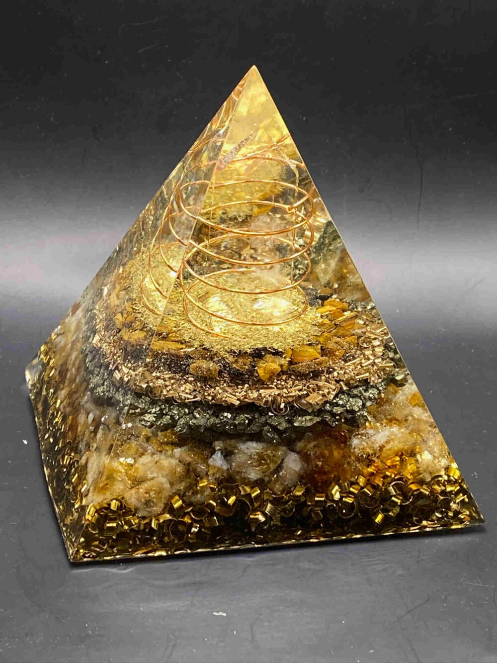 Pyramide Chakra Solaire – Image 7