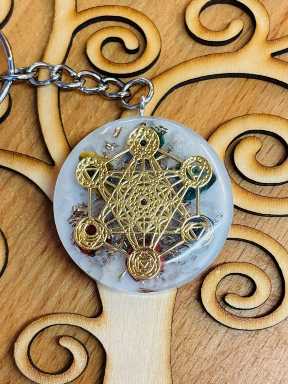 Porte clé en Orgonite Metatron 7 Chakras